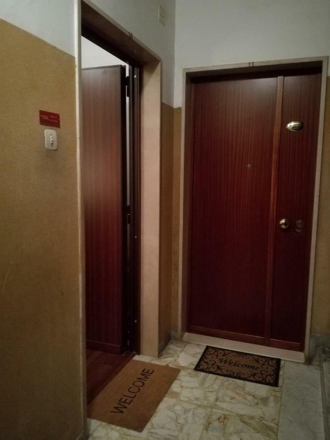 1964 Apartment Bari Bagian luar foto